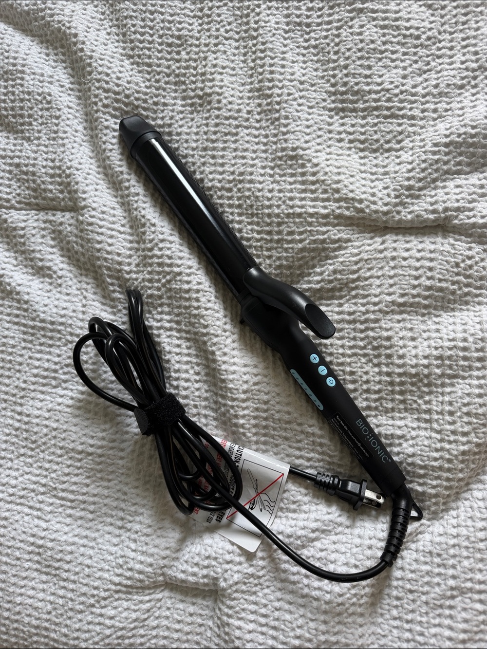 BioIonic Curling Wand long barrel 1.25 in